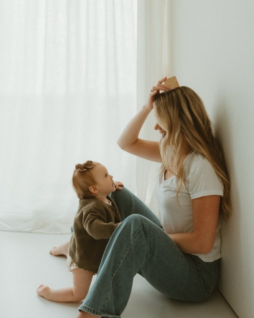 Spent way too much time narrowing these down 🥹
There’s just something about moms being part of cake smash sessions… it turns a milestone into a memory you actually get to be in.🤍

Keywords: Cake Smash Session
Mommy And Me Photos
Motherhood Photography
Family Photographer
Waukesha Photographer
Milwaukee Photographer
Wisconsin Photographer
Candid Family Moments
Lifestyle Photography
Authentic Motherhood